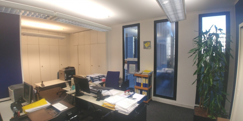 Immagine 10 di Ufficio in vendita  in VIA DI VITTORIO G. a Segrate