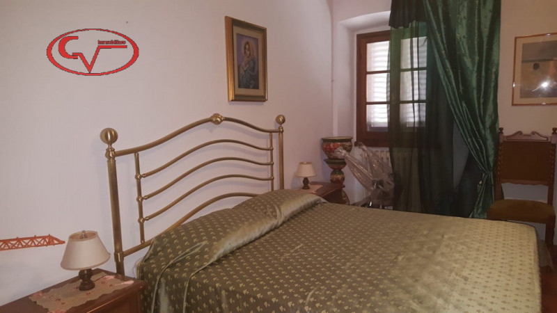 Immagine 9 di Rustico / casale in vendita  in cesto a Figline E Incisa Valdarno