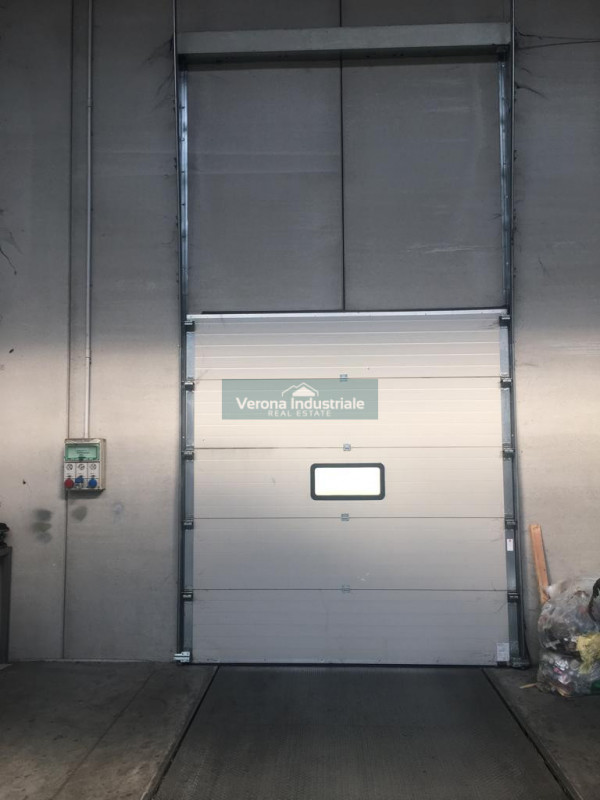 Immagine 4 di Capannone industriale in vendita  in via Festara a Bussolengo