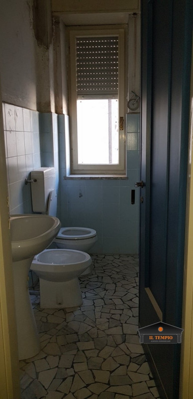 Immagine 15 di Ufficio in affitto  in viale milano a Vicenza