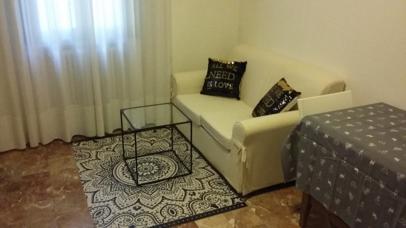 Immagine 3 di Appartamento in affitto  in piazze DELLE ERBE a Padova