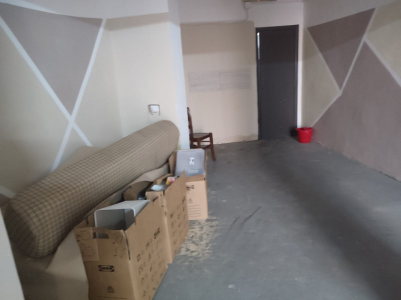 Immagine 13 di Negozio in affitto  in Vico Nocelle 45 a Napoli