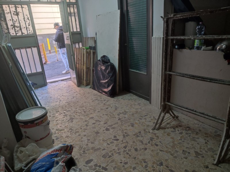Immagine 18 di Negozio in affitto  in Vico Nocelle 45 a Napoli