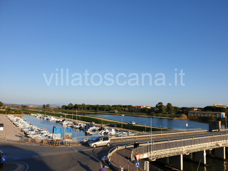 Immagine 23 di Appartamento in vendita  a Castiglione Della Pescaia