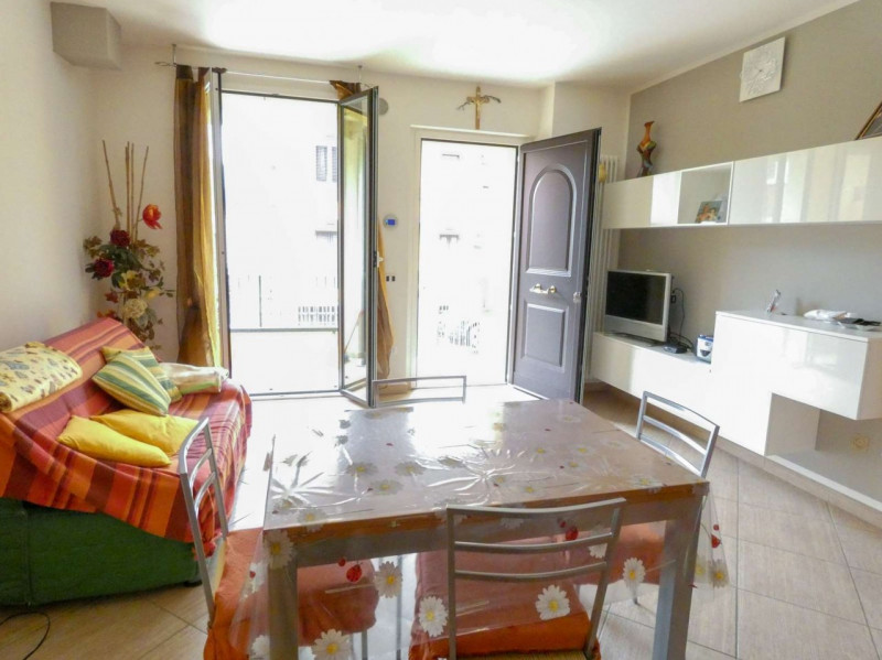 Immagine 3 di Villetta a schiera in vendita  in via Verdi a Lunano