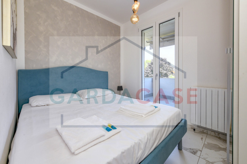 Immagine 29 di Appartamento in vendita  in Via Salvo D'Acquisto a Sirmione