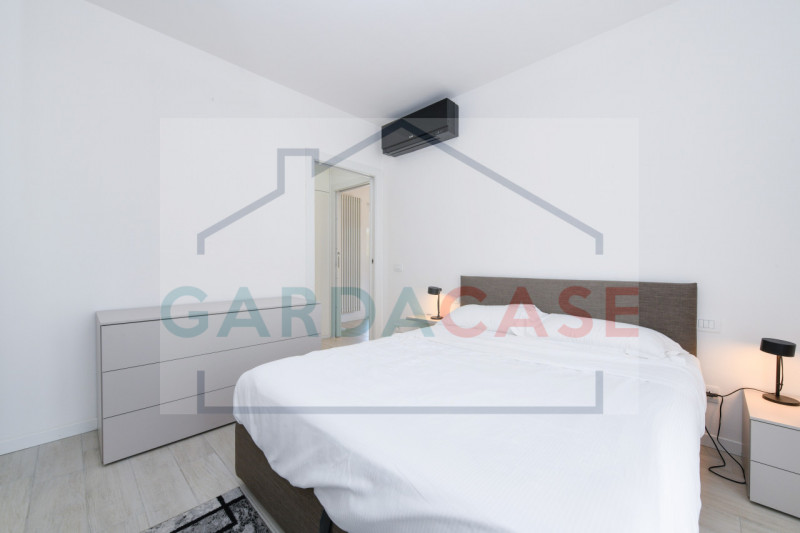 Immagine 16 di Appartamento in vendita  in Via Lazzarini a Sirmione