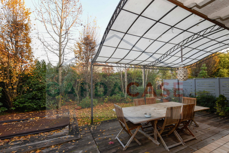 Immagine 11 di Casa bifamiliare in vendita  in Via Beato Z. Agostini a Sirmione