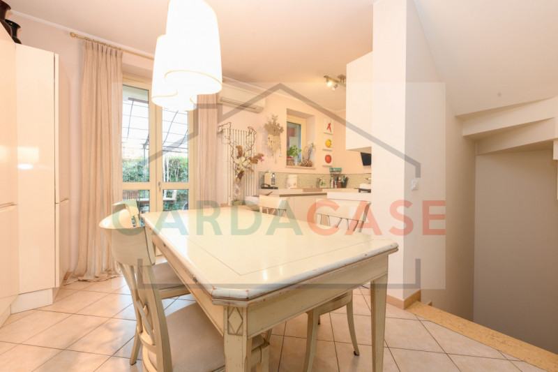 Immagine 15 di Casa bifamiliare in vendita  in Via Beato Z. Agostini a Sirmione