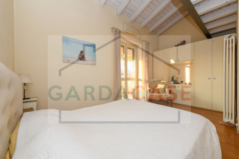 Immagine 21 di Casa bifamiliare in vendita  in Via Beato Z. Agostini a Sirmione