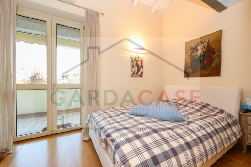 Immagine 27 di Casa bifamiliare in vendita  in Via Beato Z. Agostini a Sirmione