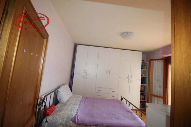 Immagine 23 di Villa in vendita  in periferia a San Giovanni Valdarno