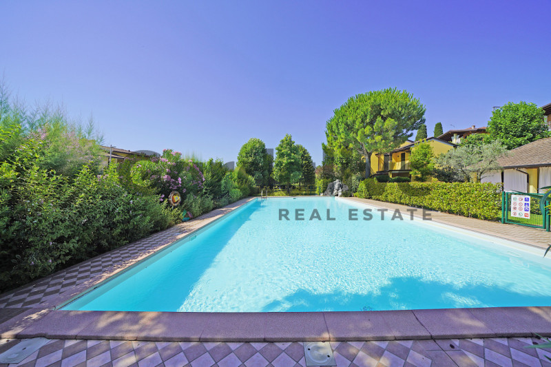 Immagine 2 di Appartamento in vendita  in Via sandro pertini, 33 a Moniga Del Garda