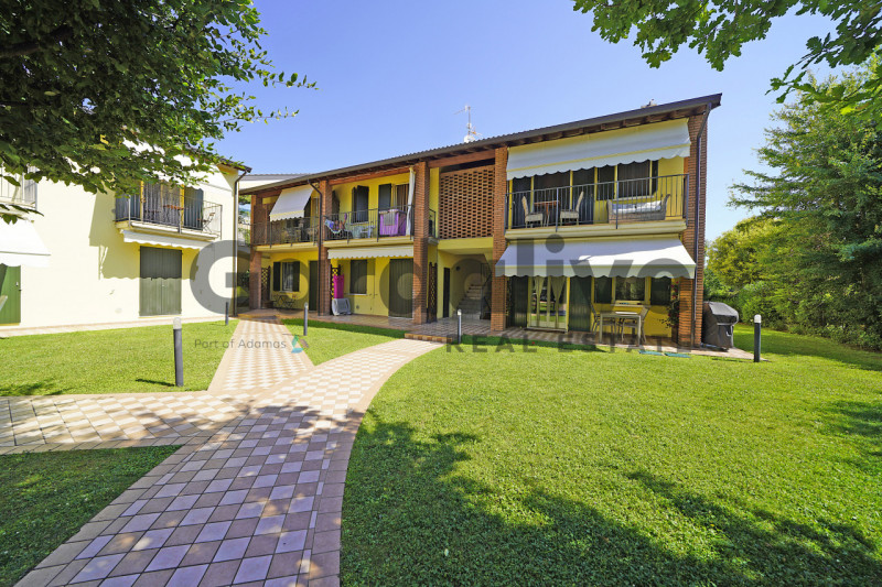 Immagine 12 di Appartamento in vendita  in Via sandro pertini, 33 a Moniga Del Garda