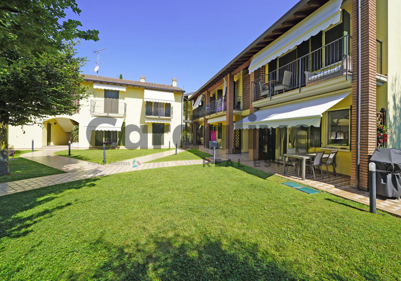 Immagine 14 di Appartamento in vendita  in Via sandro pertini, 33 a Moniga Del Garda