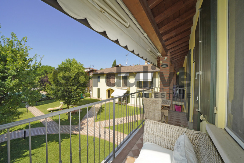 Immagine 19 di Appartamento in vendita  in Via sandro pertini, 33 a Moniga Del Garda