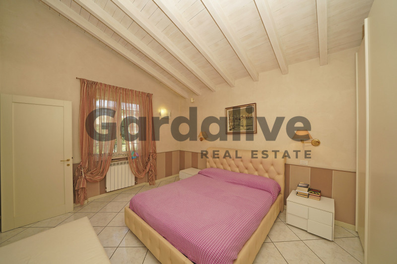 Immagine 37 di Appartamento in vendita  in Via sandro pertini, 33 a Moniga Del Garda