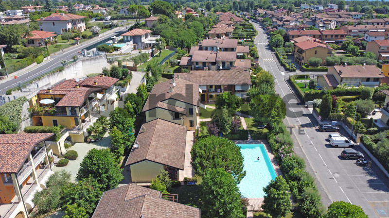 Immagine 57 di Appartamento in vendita  in Via sandro pertini, 33 a Moniga Del Garda