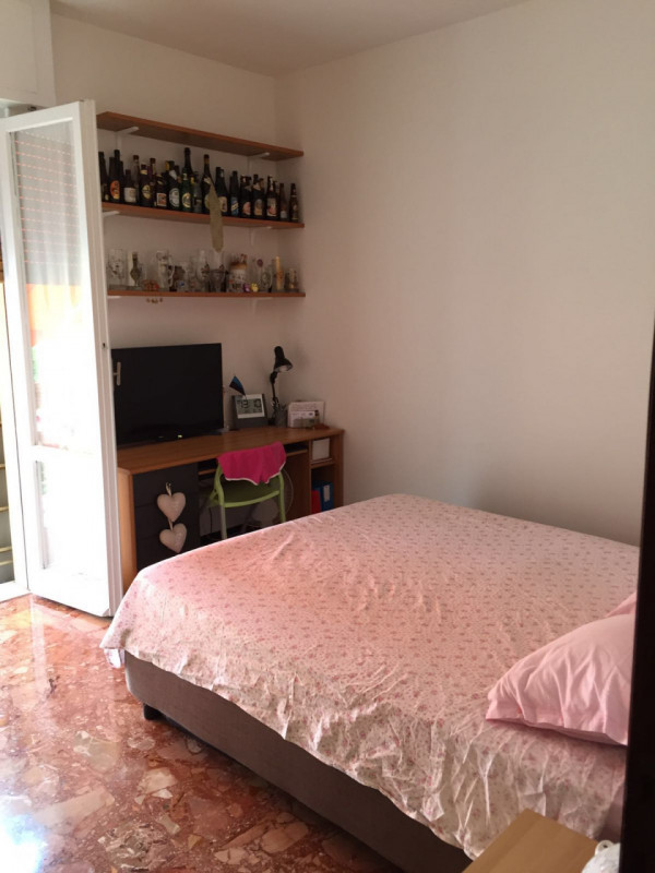 Immagine 6 di Appartamento in vendita  in Via Castruccio a Rapallo