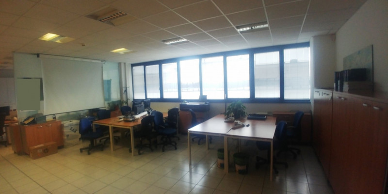 Immagine 21 di Ufficio in affitto  in VIA BURONA a Vimodrone