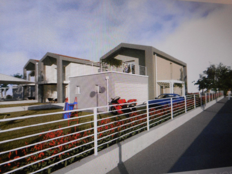 Immagine 3 di Villa in vendita  in via roma a Caldogno