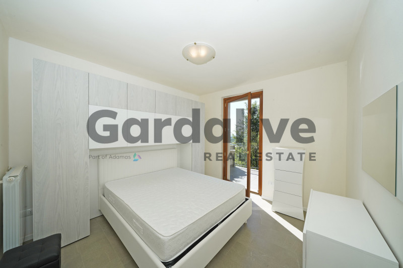 Immagine 9 di Villa in vendita  in Via Novaglio , 9 a Polpenazze Del Garda