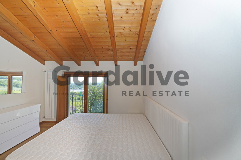 Immagine 18 di Villa in vendita  in Via Novaglio , 9 a Polpenazze Del Garda