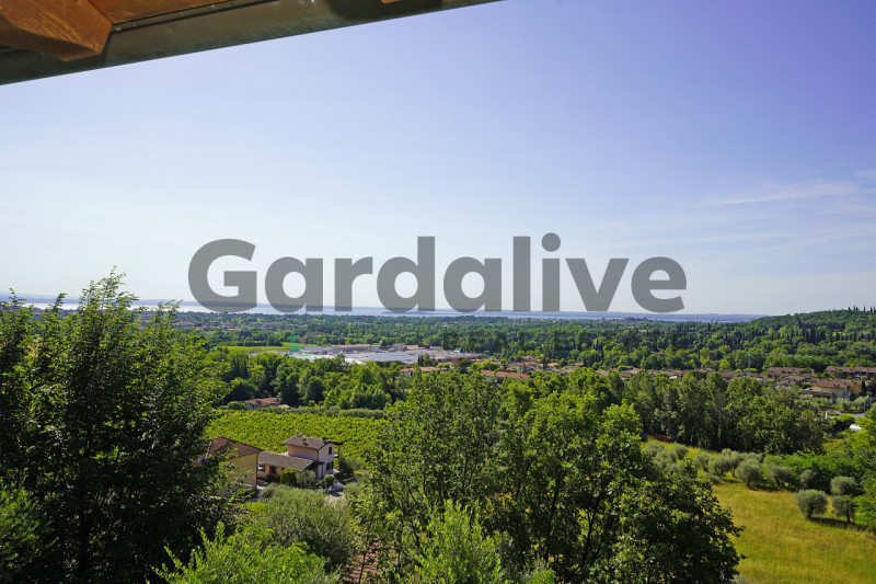 Immagine 24 di Villa in vendita  in Via Novaglio , 9 a Polpenazze Del Garda