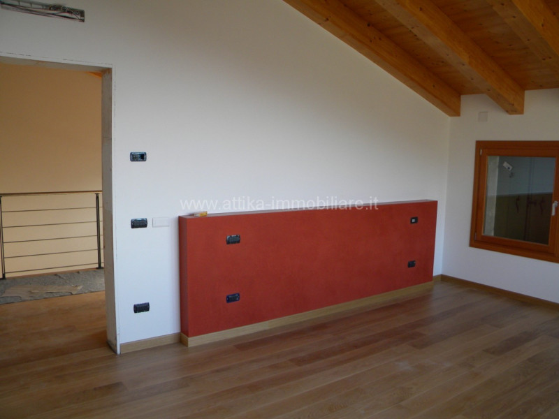 Immagine 5 di Casa bifamiliare in vendita  in via monte gula a Baone