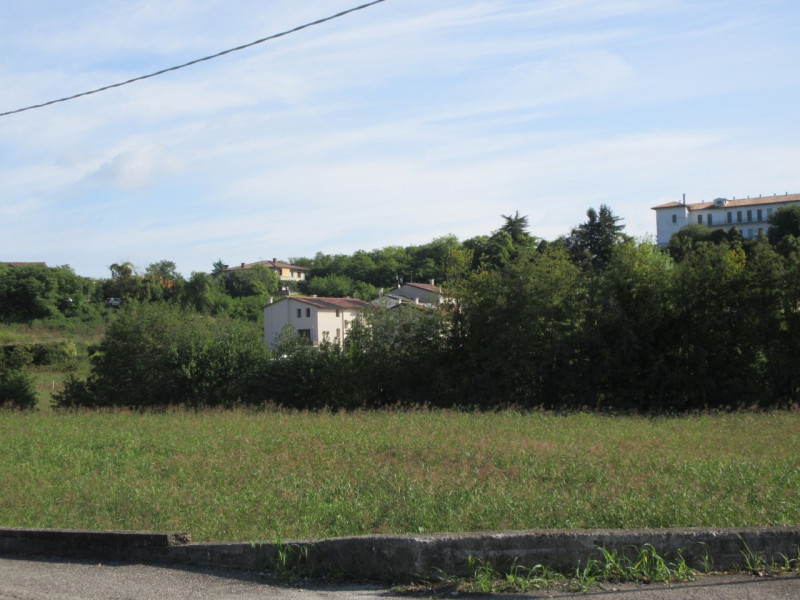 Immagine 6 di Terreno in vendita  a Sarego