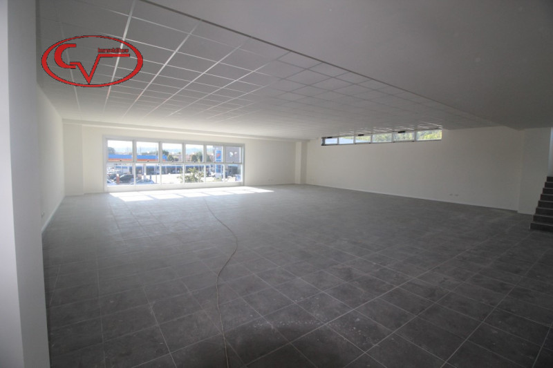 Immagine 13 di Ufficio in vendita  in viale cadorna a Montevarchi