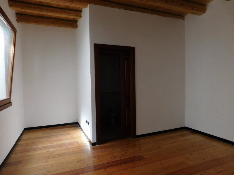 Immagine 18 di Villa in affitto  in Via Gazzo a Teolo