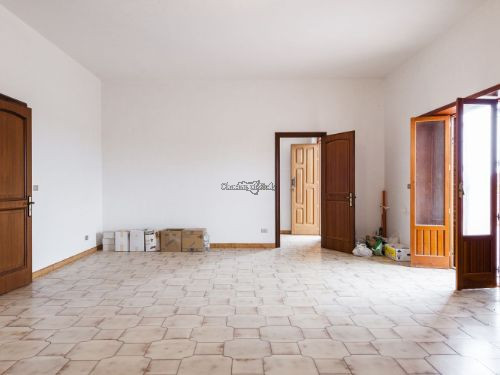 Immagine 7 di Casa indipendente in vendita  in Via Michelica Musebbi Calicantone a Modica