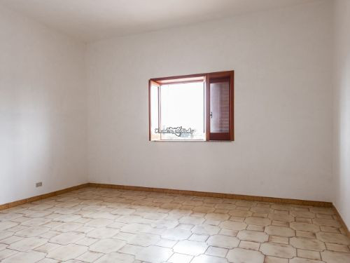 Immagine 13 di Casa indipendente in vendita  in Via Michelica Musebbi Calicantone a Modica