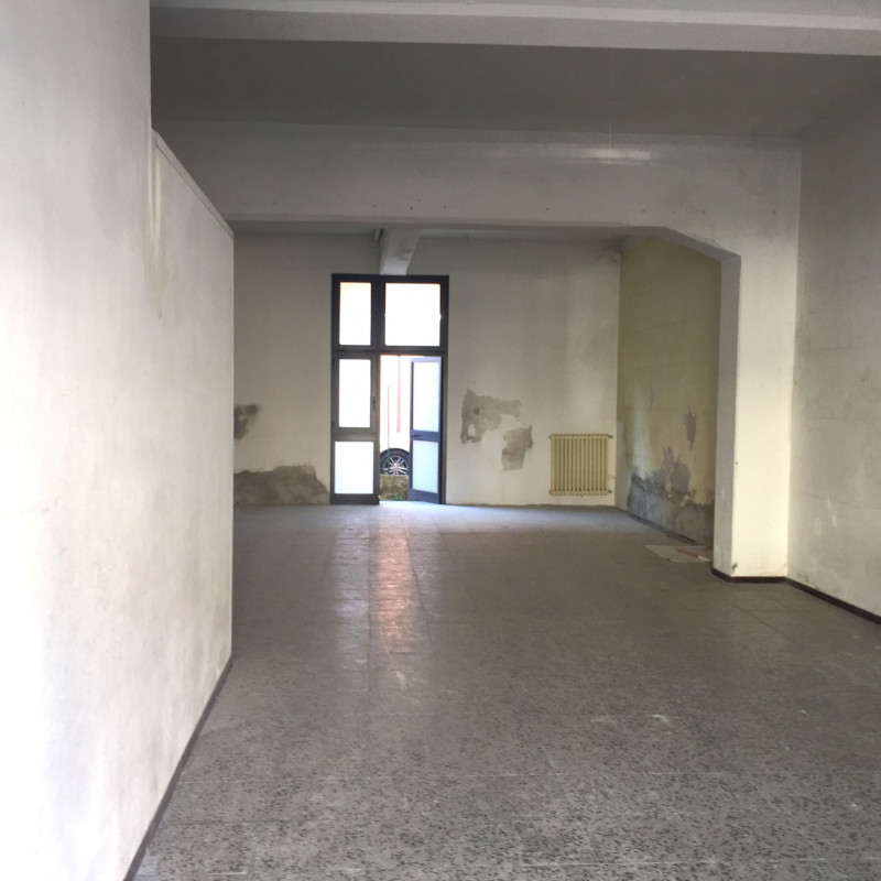 Immagine 6 di Laboratorio in affitto  in Via Pisana a Scandicci