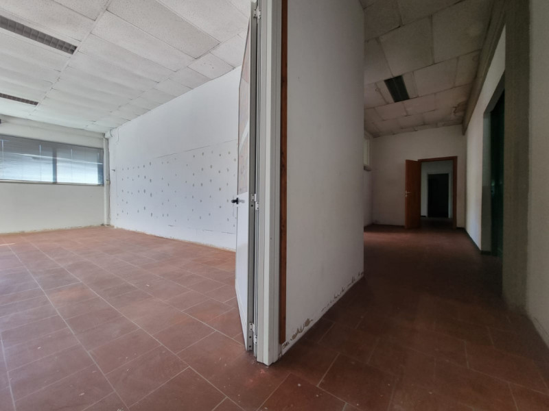 Immagine 13 di Capannone industriale in affitto  in Via del Ponte a Iozzi a Firenze