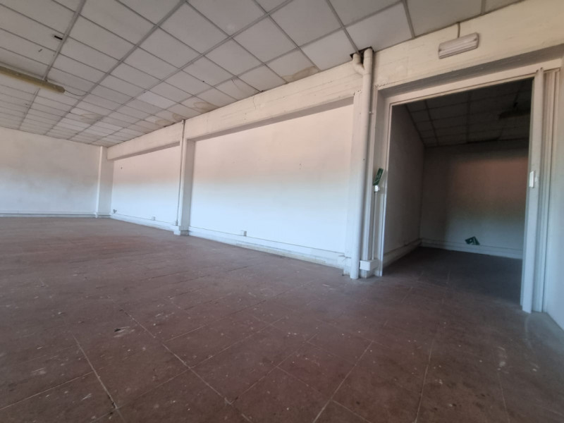 Immagine 11 di Laboratorio in affitto  in Via del Ponte a Iozzi a Firenze