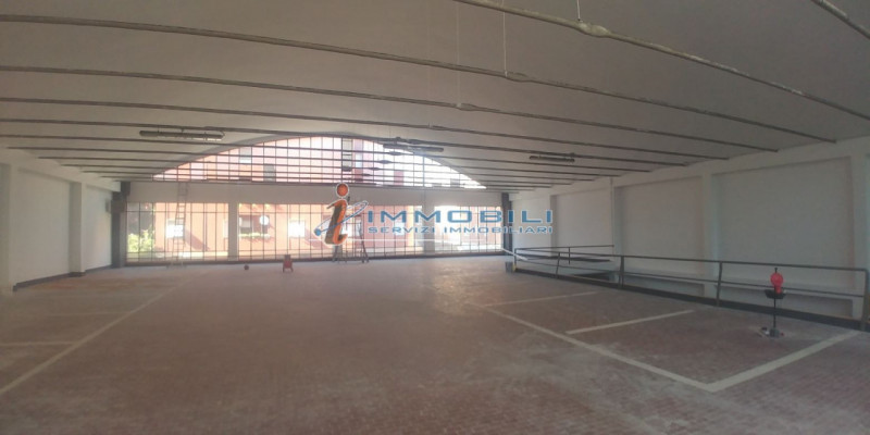 Immagine 6 di Capannone industriale in affitto  in VIA MICHELINO DA BESOZZO a Milano