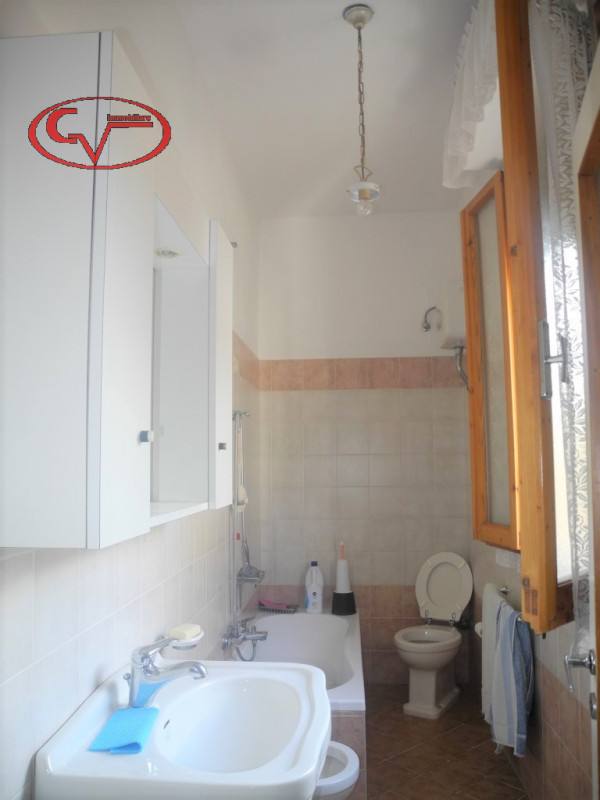 Immagine 17 di Villetta a schiera in vendita  in via 24 maggio a Montevarchi