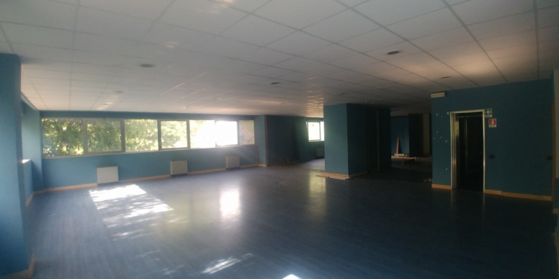 Immagine 20 di Palazzo in vendita  in VIA GOBETTI PIETRO a Cinisello Balsamo