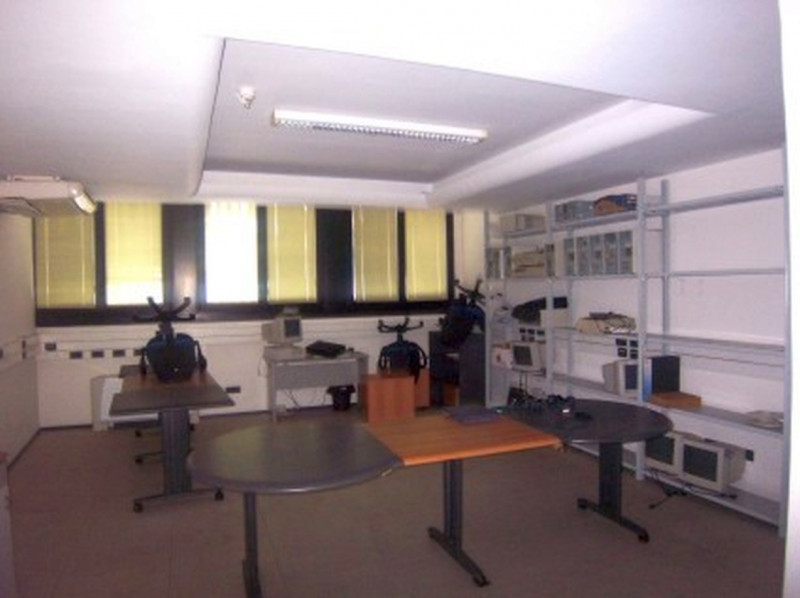 Immagine 6 di Palazzo in affitto  in VIA GALLARATE a Milano