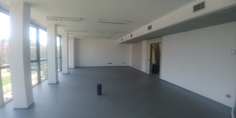 Immagine 12 di Ufficio in affitto  in VIALE SARCA a Milano