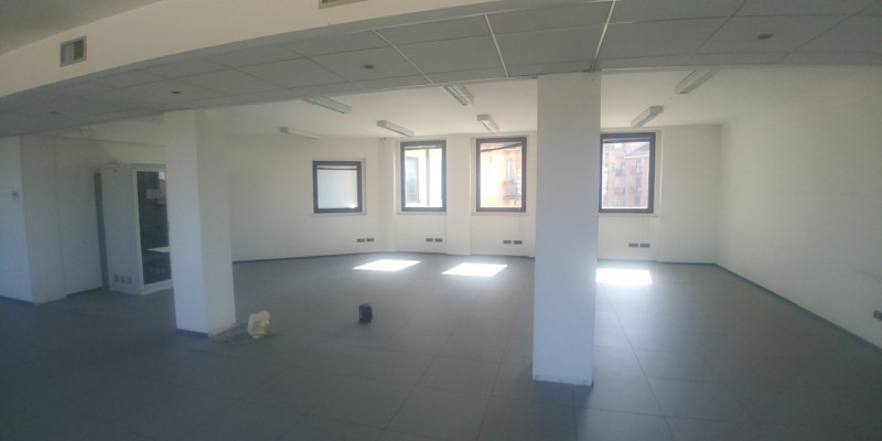 Immagine 9 di Ufficio in affitto  in VIALE SARCA a Milano