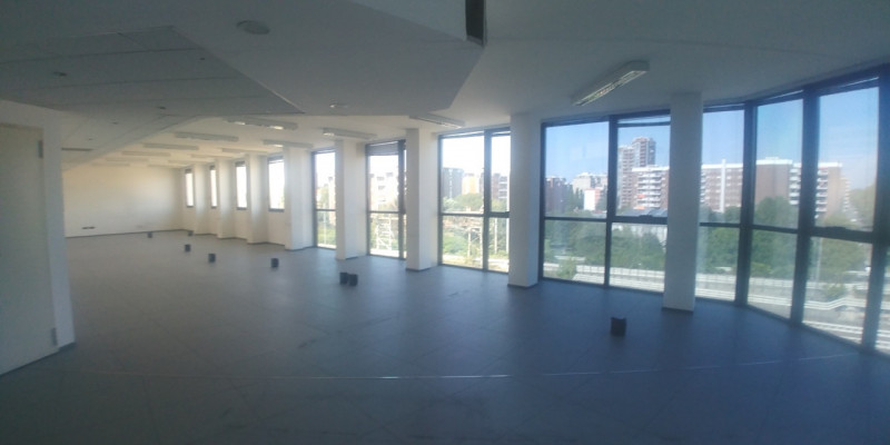 Immagine 19 di Ufficio in affitto  in VIALE SARCA a Milano