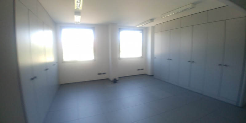 Immagine 23 di Ufficio in affitto  in VIALE SARCA a Milano