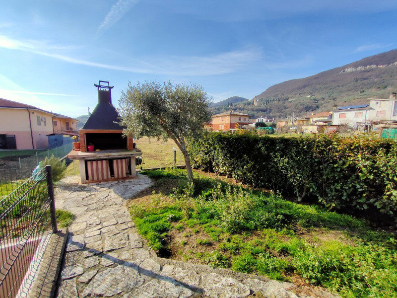 Immagine 12 di Appartamento in vendita  in via Ragazzi del 99 a Castegnero