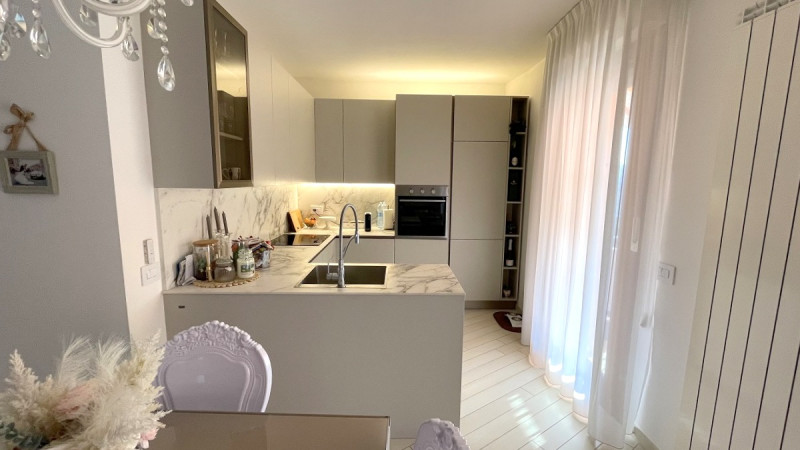 Immagine 5 di Appartamento in vendita  in Via Schiavo a Chioggia