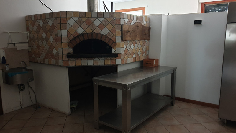 Immagine 8 di Attività commerciale in affitto  in via cavour, 79 Este a Vo
