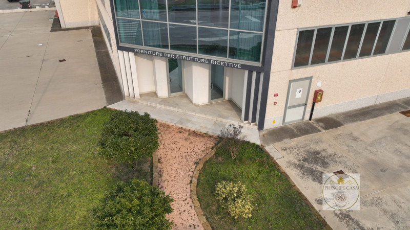 Immagine 7 di Capannone industriale in affitto  in Via Roma a Sant'elena