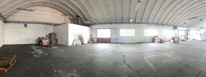 Immagine 2 di Capannone industriale in vendita  in Piubega a Piubega